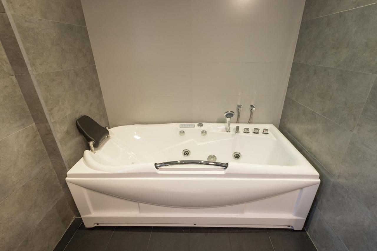 Hotel Grand Turf ヌワラ・エリヤ エクステリア 写真