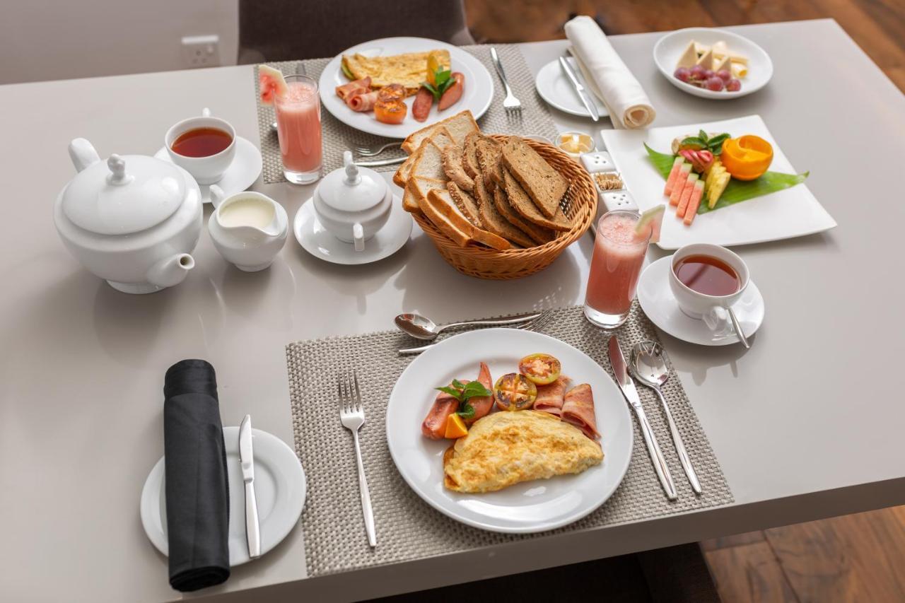 Hotel Grand Turf ヌワラ・エリヤ エクステリア 写真